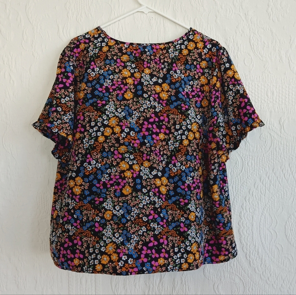 SHEIN Ditsy Floral Print Blouse Colorful Ruffle Cute Boxy Plus Size Flowy 2x - Picture 7 of 8